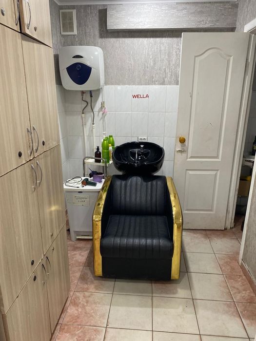 Продаётся салон красоты