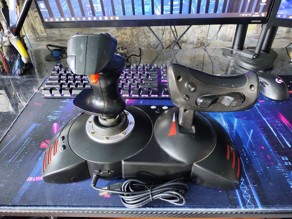 Джойстик для полетов