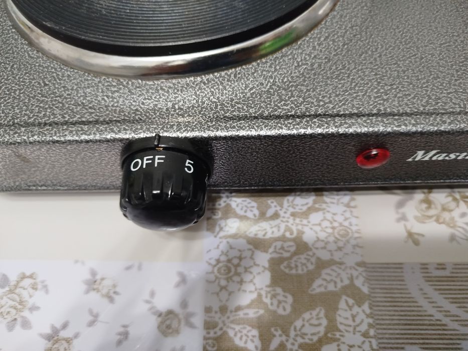 Продам электроплиту