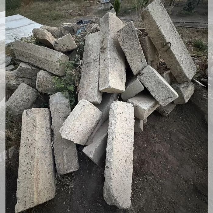 Пасынки и бордюры б/у бесплатно, самовывоз