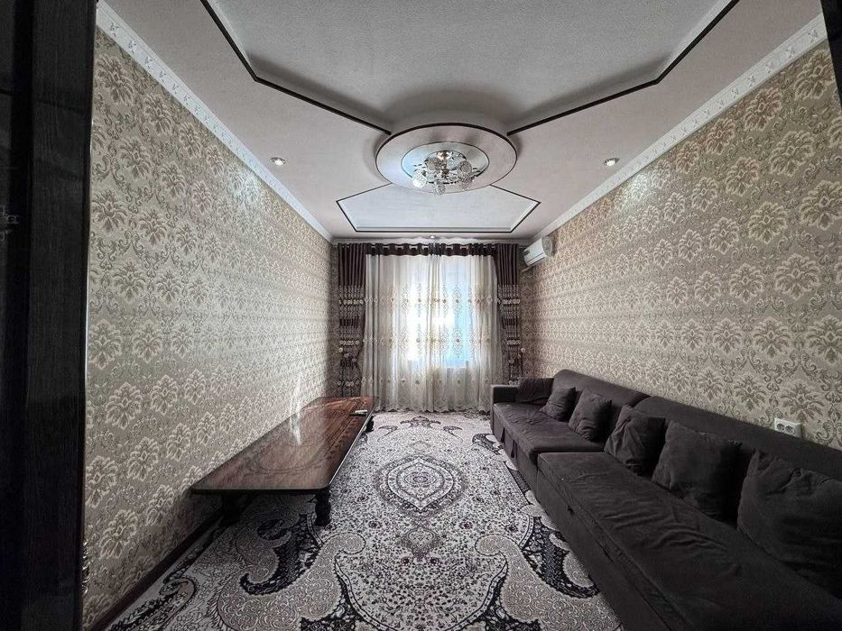 3 хоналик квартира 3 этаж кирпичный дом, 5 микр, сомий, софмед