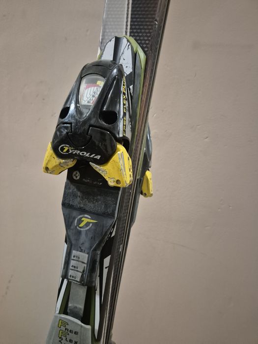 Ски и ски обувки