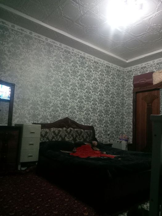 Tayyor uy sotiladi 6 soitx 4 ta xona