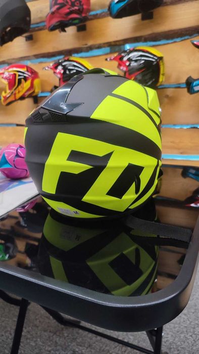 Детска кросова каска Fox мотокрос универсални размери