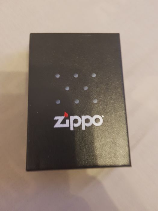 Vand bricheta Zippo