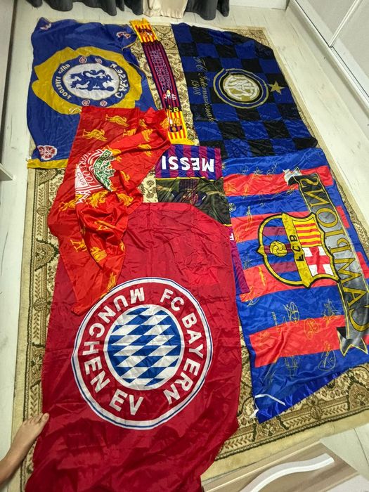 Продам набор футбольных флагов