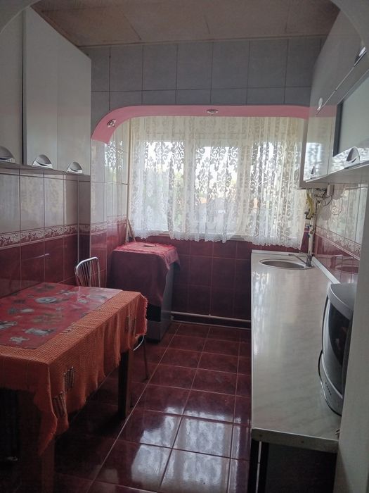 Apartament 3 camere decomandat str 1 decembrie 1918 bloc turn