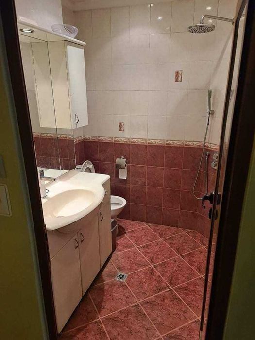 Двустаен имот в Разсадника