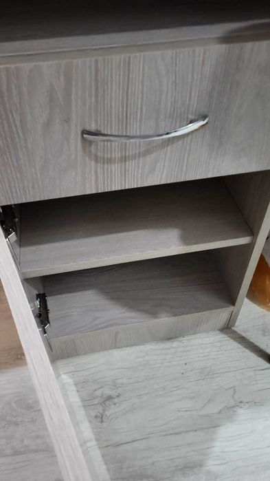 Продам стол письменный