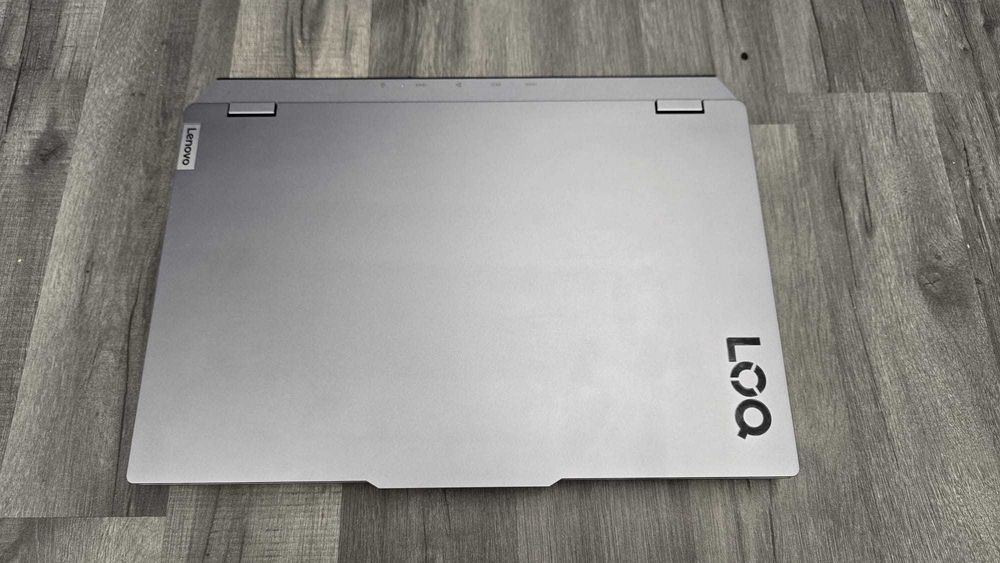 Vând Lenovo LOQ 15IRX10 ca nou