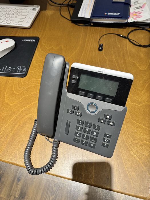 IP телефон Cisco CP-7821