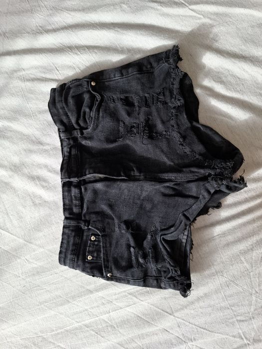 Дамски къси панталони