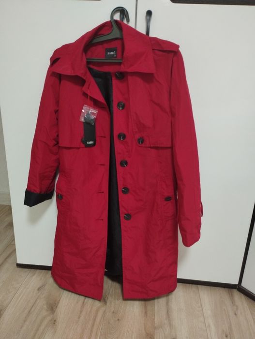 Продам тренч новый