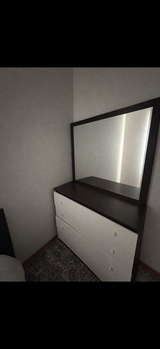 Продам комплект, двух спалка и камот