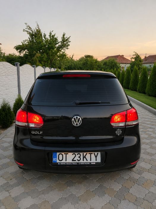 VOLKSWAGEN Golf 2010 — imagine 2