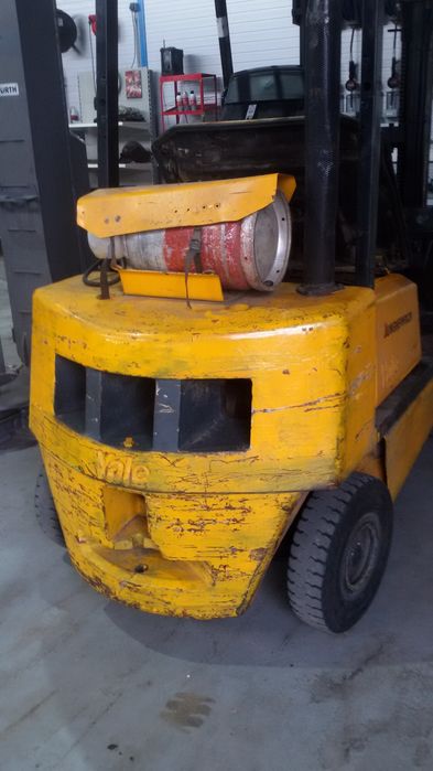 РЕЗЕРВНИ ЧАСТИ за всички марки  индустриална техника