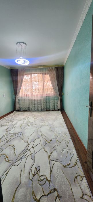 Срочно продается 2 ком.  Квартира Мархабо.