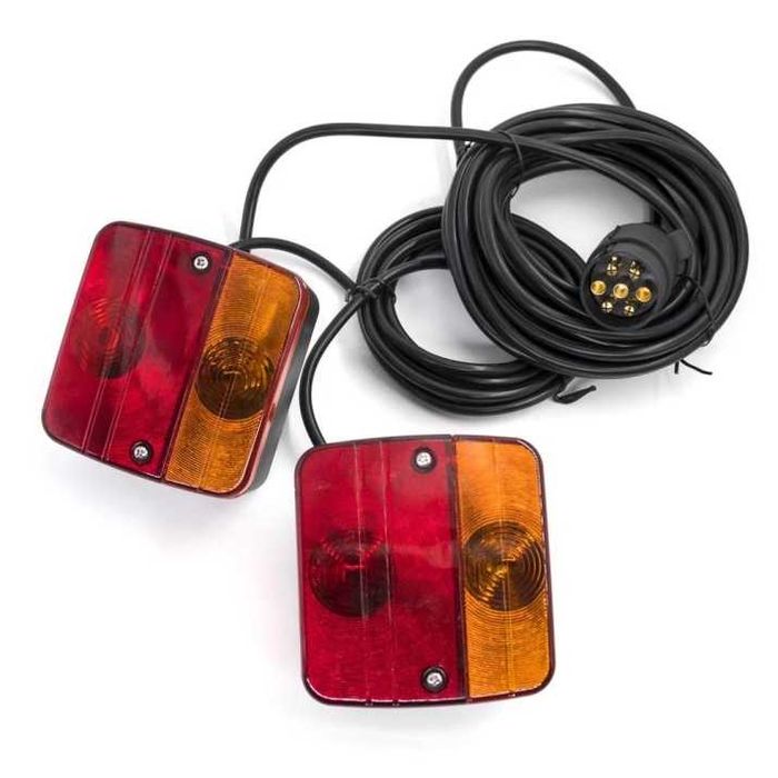 Комплект стопове за ремарке с крушки 7.5 метра кабел и букса 7 пина