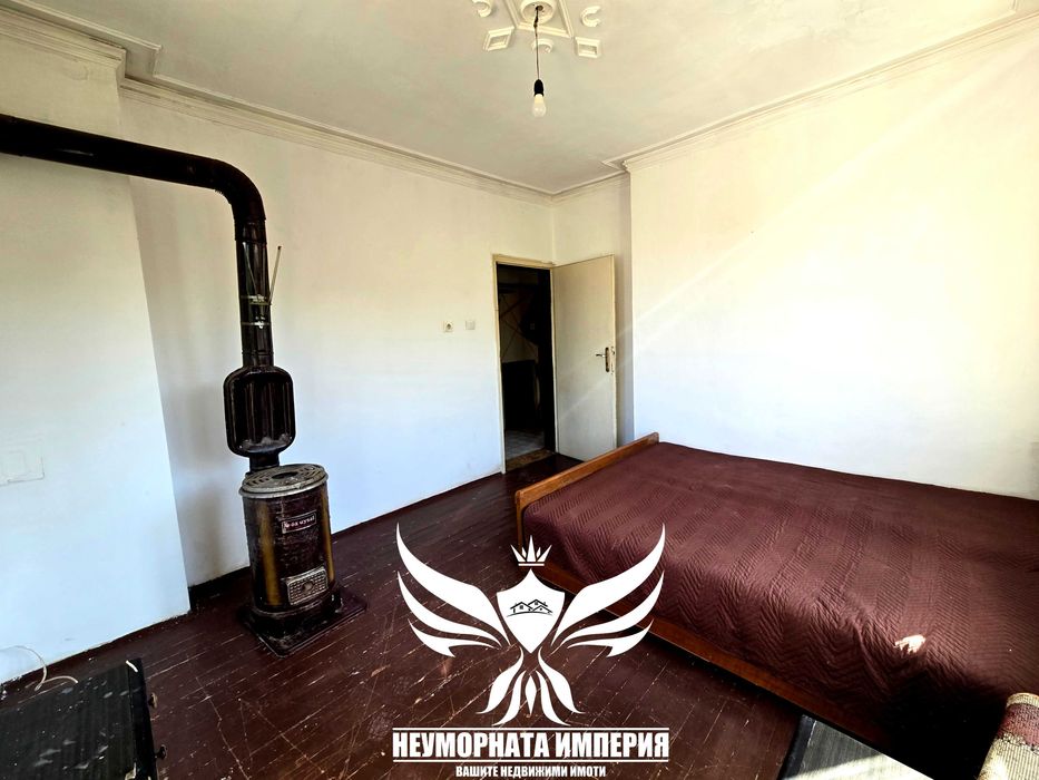 Дава се под наем Четиристаен апартамент в Асеновград - 122 кв.м за 258 € - Снимка #5