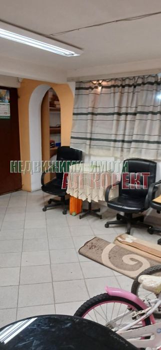 Дава се под наем Офис в Варна, Лятно кино Тракия - 50 кв.м за 306 € - Снимка #2