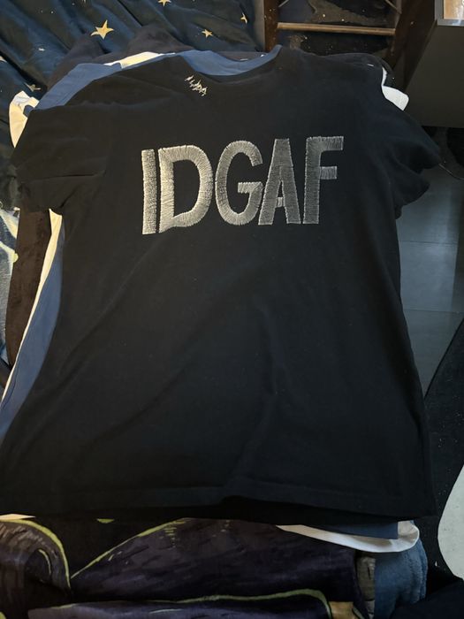 Тениски марка ЛУДА