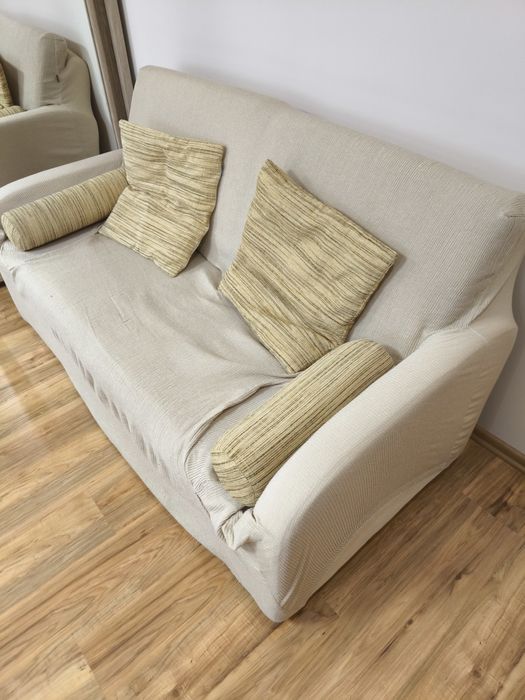 ОБЕЩАН ВЕЧЕ  Подарявам Двуместен Диван