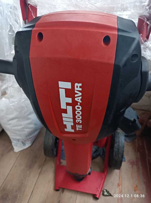 Отбойный молоток Hilti TE 3000-AVR 01 с тележкой