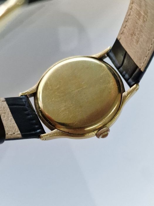 Omega 2317 din 1944
