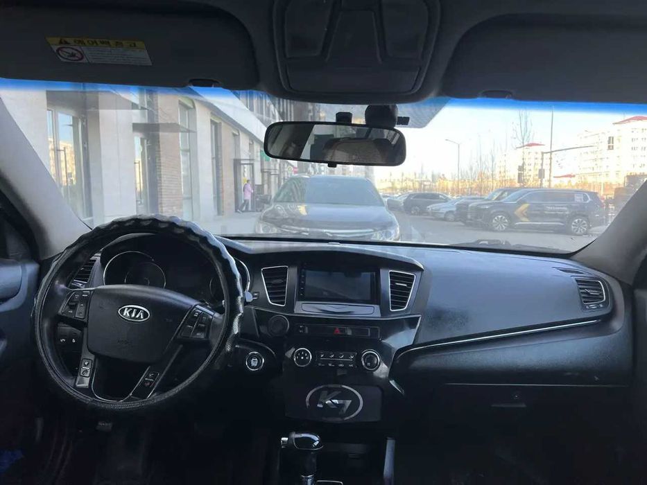 Срочно продам Kia K7 2010 года
