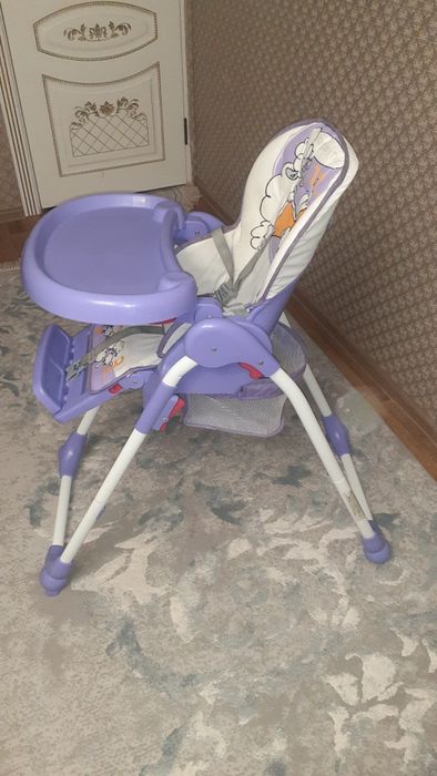 Детский стол для кормления