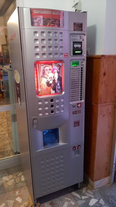 Automate și espressoare de cafea profesionale
