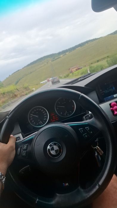 Vând bmw e60 xdrive