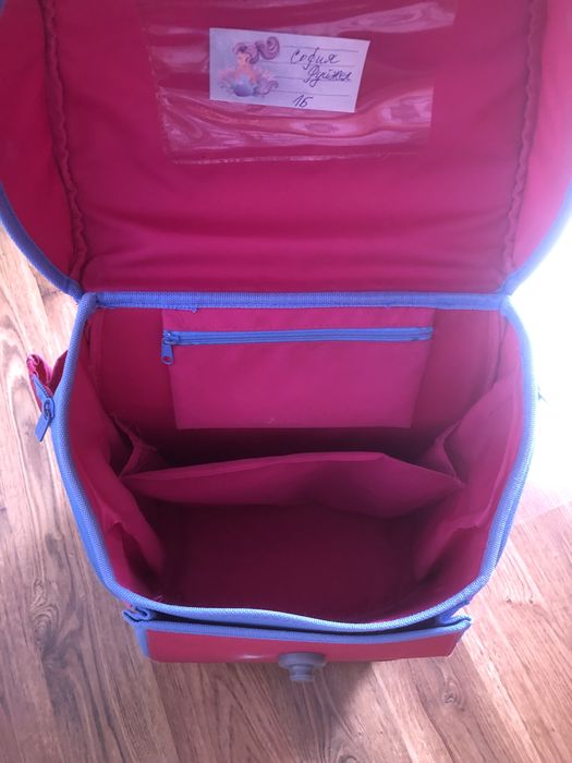 Стабилна и удобна Ергономична ученическа раница Herlitz Germany