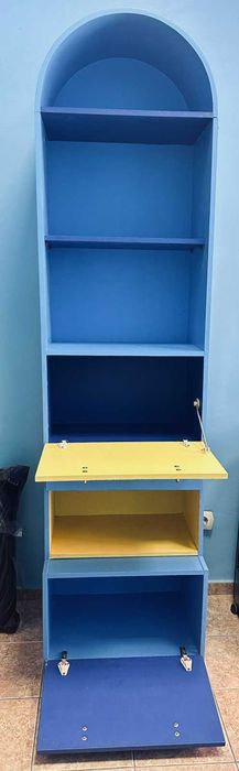 ПОДАРЯВАМ Ученическо бюро и шкаф