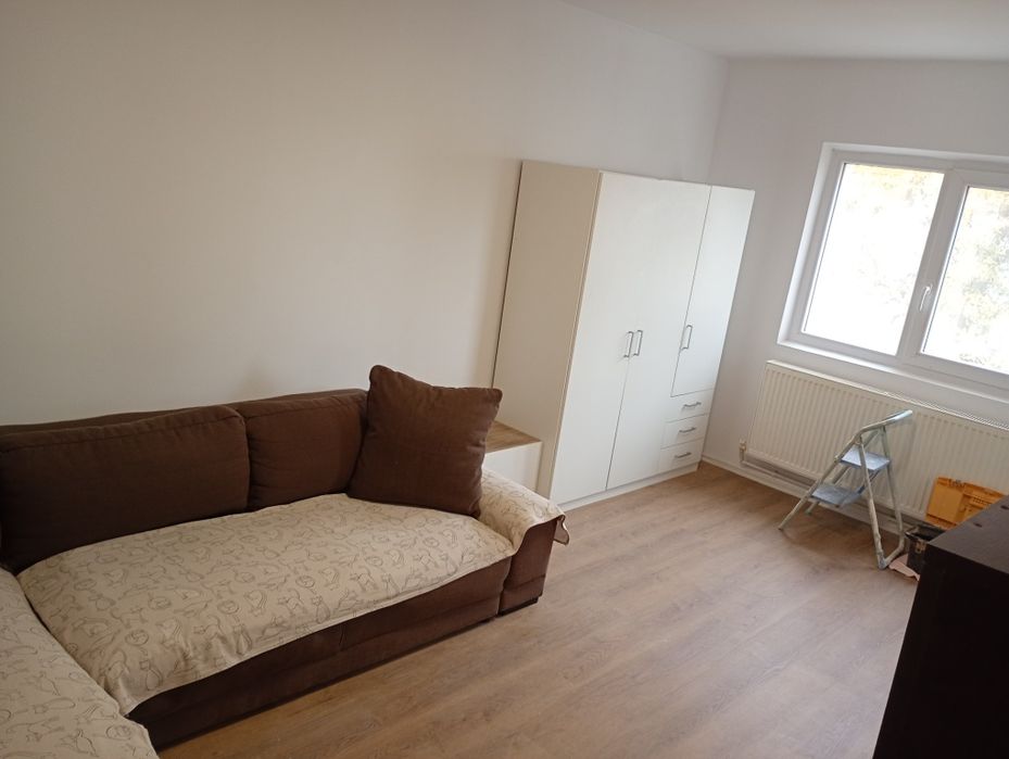 Apartament de închiriat