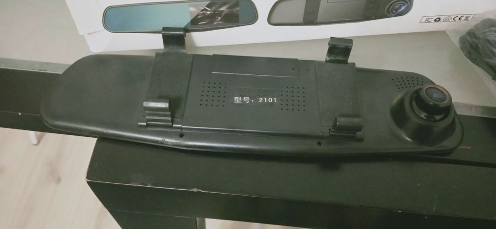 Зеркало видеорегитратор