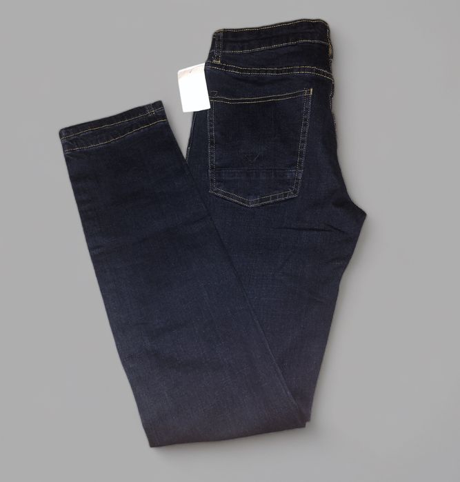 Джинсы мужской с хорошим косечтвам