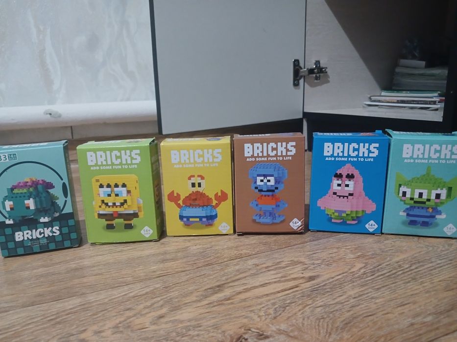 Конструкторы bricks