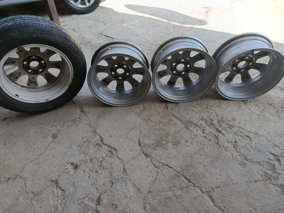 Продам Диски на Камри 40 R16