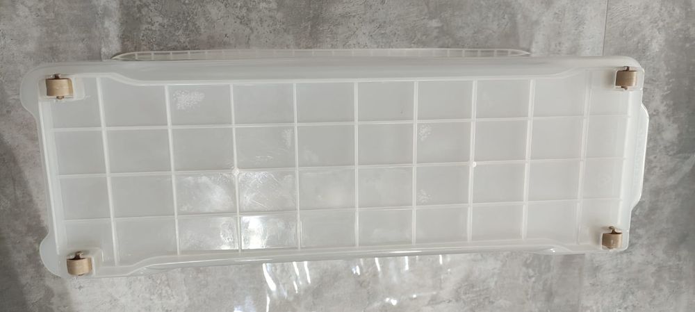 Посуда контейнер 1000тг