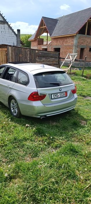 Buna ziua vind bmw e 91 320 d intreaga inmatticulata asigurare valabilab itp expirat