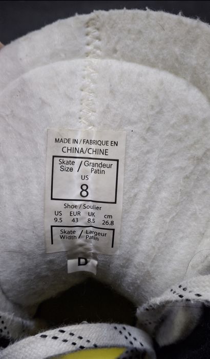 Хоккейные коньки ccm [обмен]