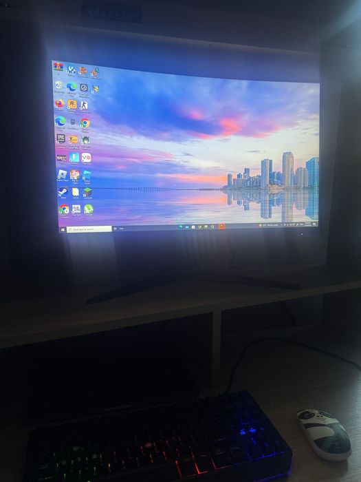 PC Gaming + Monitor 144hz Aoc, setup full