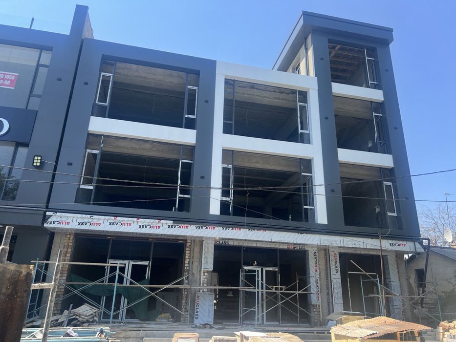 Сдаётся в Аренду нежилое помещение.