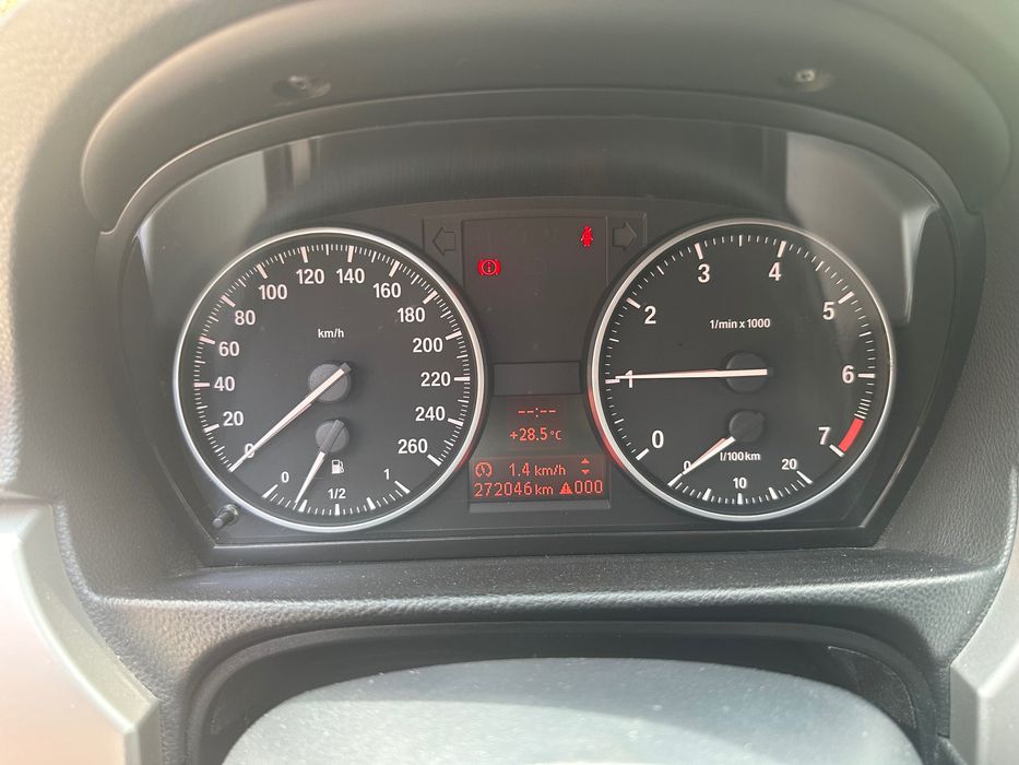 BMW 3 Series 0 — imagine 3