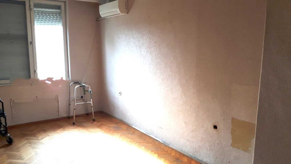 Продава се Тристаен апартамент в Стара Загора, Център - 88 кв.м за 1103 €/кв.м - Снимка #6