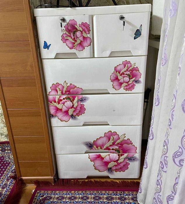 Пластиковый детский комод