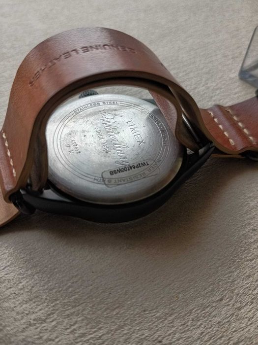 мъжки часовник TIMEX TW2P64700