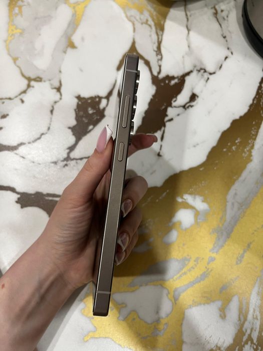 Продам Samsung S25 Ultra