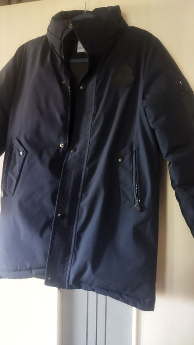 Зимняя куртка на мальчика